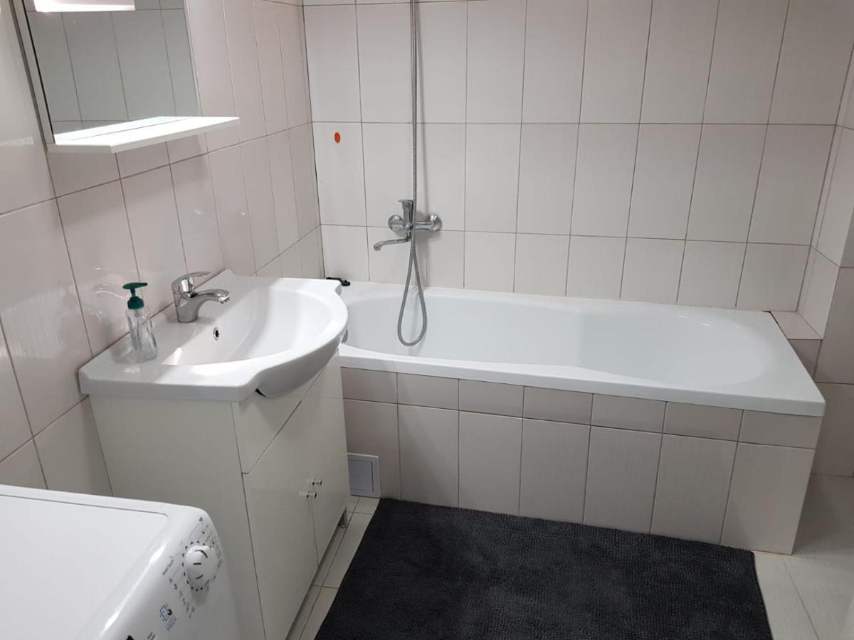 Apartament 8 Central Targu Mures Ngoại thất bức ảnh