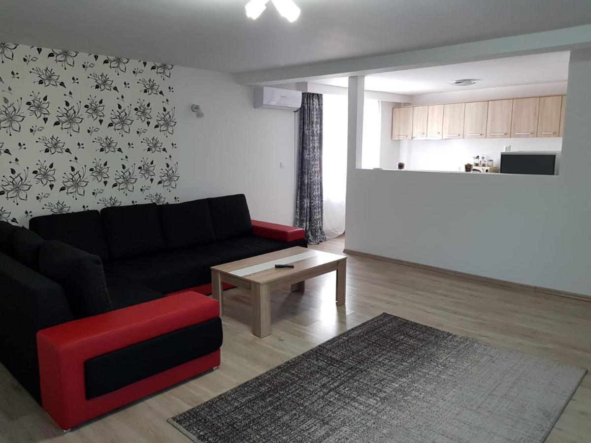 Apartament 8 Central Targu Mures Ngoại thất bức ảnh